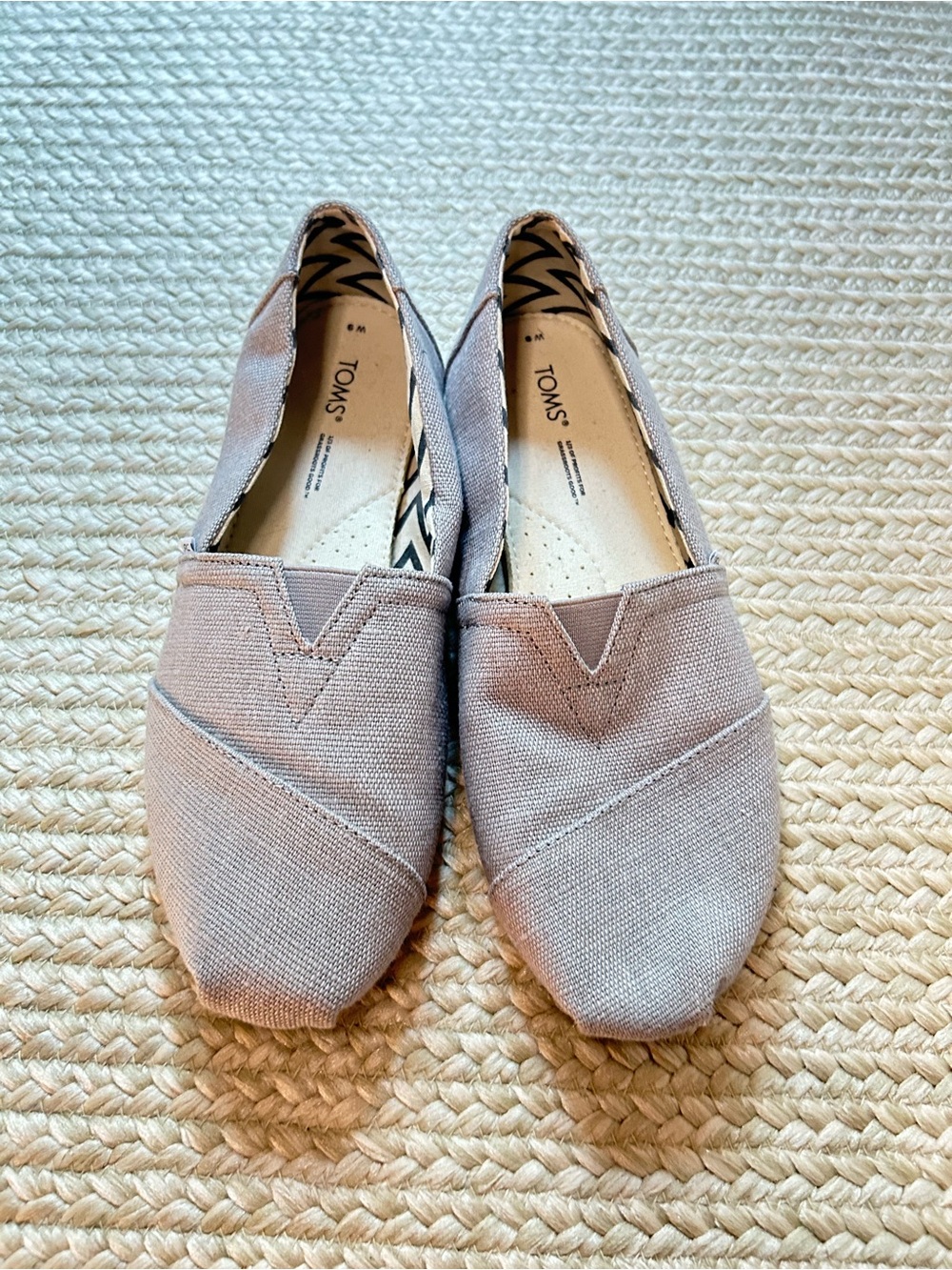 Toms Women's Slip-On Canvas Shoes in Light Gray
